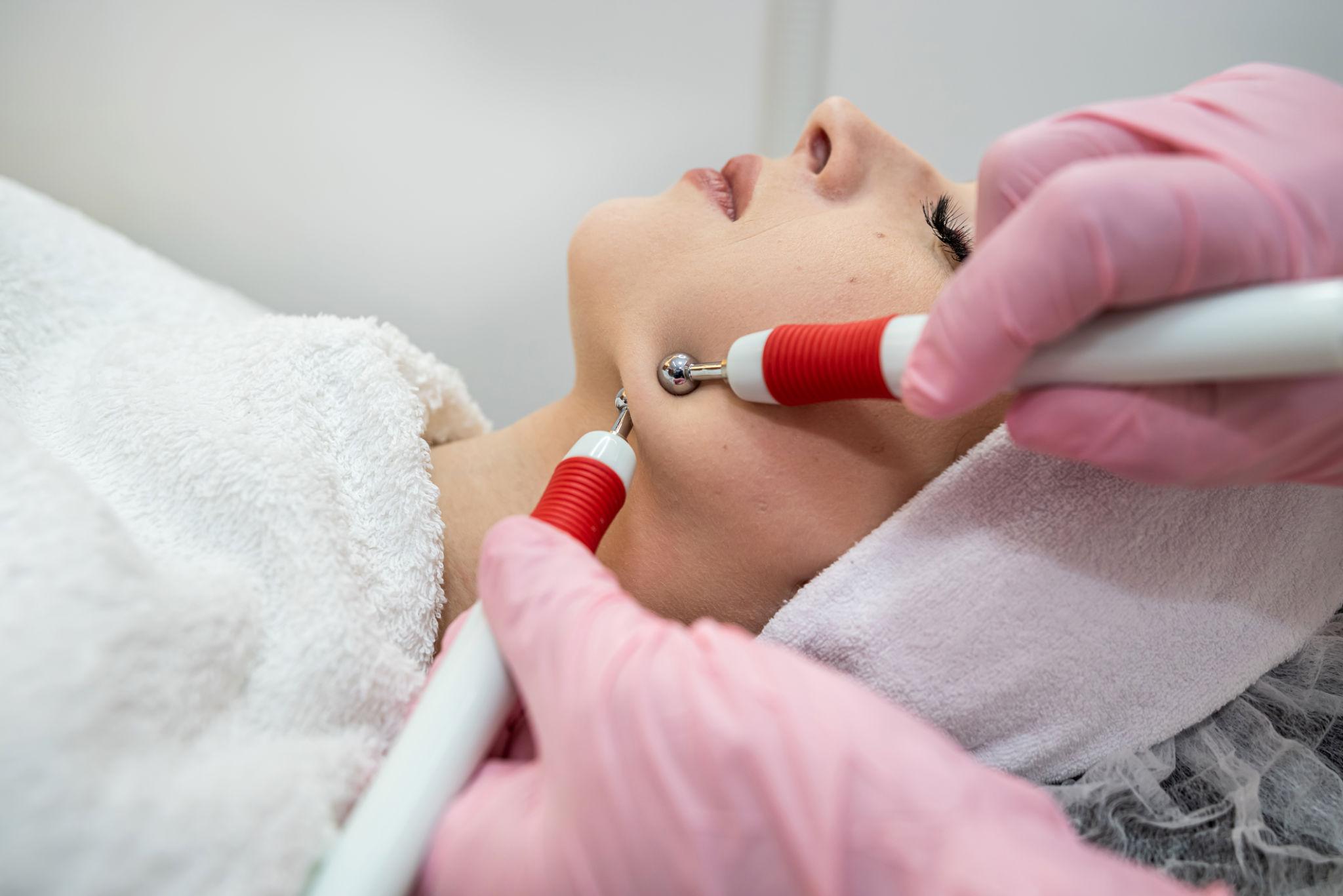 Biostimulare Facială Ultratone
